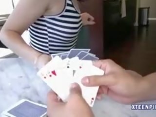 매력적인 가슴 비탄 나사로 죈 올라 과 채우는 와 따뜻한 정액
