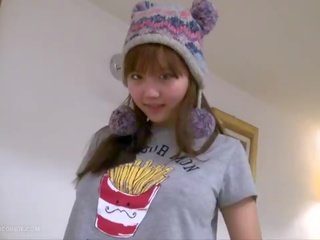Хтивий грудаста азіатська підліток mademoiselle пальці