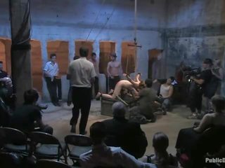 A багато з buddies трахання її непристойна рожевий біла розрив